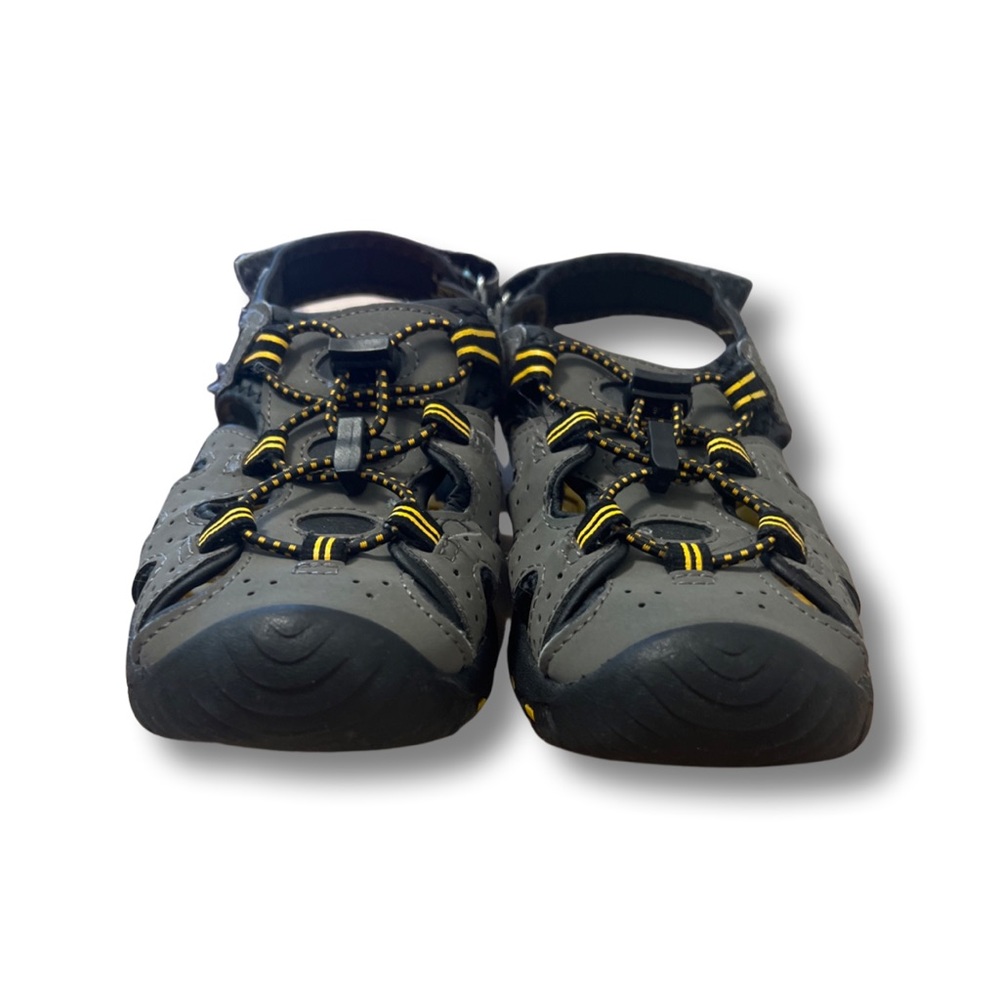 KHOMBU boys shoes